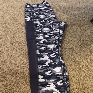 EUC - Fabletics - Powerhold - Large